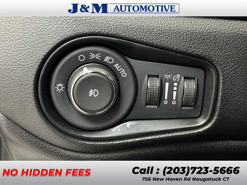 2019 Jeep Renegade Trailhawk, available for sale in Naugatuck, Connecticut | J&M Automotive Sls&Svc LLC. Naugatuck, Connecticut 2019 Jeep Renegade Trailhawk, available for sale in Naugatuck, Connecticut | J&M Automotive Sls&Svc LLC. Naugatuck, Connecticut