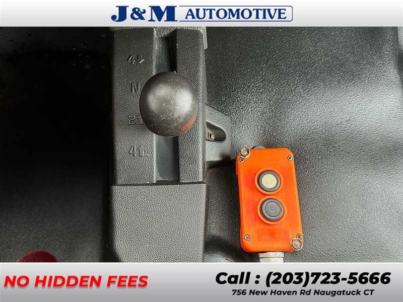 2015 Chevrolet Silverado 3500hd Work Truck, available for sale in Naugatuck, Connecticut | J&M Automotive Sls&Svc LLC. Naugatuck, Connecticut 2015 Chevrolet Silverado 3500hd Work Truck, available for sale in Naugatuck, Connecticut | J&M Automotive Sls&Svc LLC. Naugatuck, Connecticut