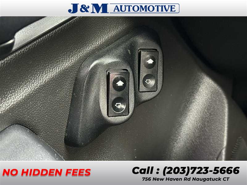 2015 Chevrolet Silverado 3500hd Work Truck, available for sale in Naugatuck, Connecticut | J&M Automotive Sls&Svc LLC. Naugatuck, Connecticut 2015 Chevrolet Silverado 3500hd Work Truck, available for sale in Naugatuck, Connecticut | J&M Automotive Sls&Svc LLC. Naugatuck, Connecticut