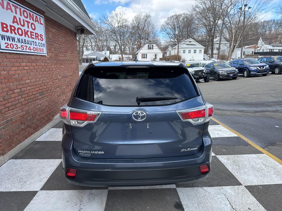 2016 Toyota Highlander AWD 4dr V6 XLE, available for sale in Waterbury, Connecticut | National Auto Brokers, Inc.. Waterbury, Connecticut 2016 Toyota Highlander AWD 4dr V6 XLE, available for sale in Waterbury, Connecticut | National Auto Brokers, Inc.. Waterbury, Connecticut