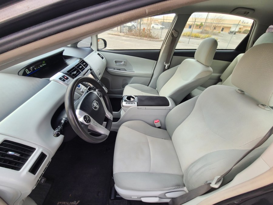 2014 Toyota Prius v 5dr Wgn Five (Natl), available for sale in Orlando, Florida | CarX Club Corporation. Orlando, Florida 2014 Toyota Prius v 5dr Wgn Five (Natl), available for sale in Orlando, Florida | CarX Club Corporation. Orlando, Florida