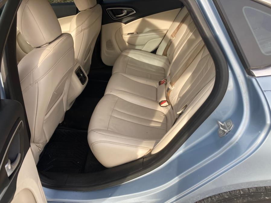 2015 Chrysler 200 4dr Sdn C FWD, available for sale in Neosho, Missouri | Xsell Auto LLC. Neosho, Missouri 2015 Chrysler 200 4dr Sdn C FWD, available for sale in Neosho, Missouri | Xsell Auto LLC. Neosho, Missouri