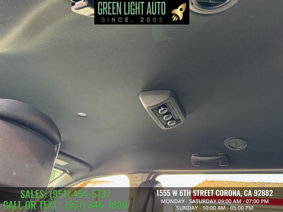 2019 Dodge Grand Caravan SXT Wagon, available for sale in Corona, California | Green Light Auto. Corona, California 2019 Dodge Grand Caravan SXT Wagon, available for sale in Corona, California | Green Light Auto. Corona, California