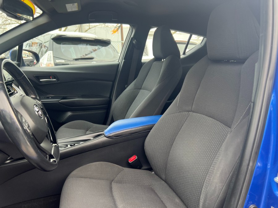 2018 Toyota C-HR XLE Premium FWD (Natl), available for sale in New Haven, Connecticut | Unique Auto Sales LLC. New Haven, Connecticut 2018 Toyota C-HR XLE Premium FWD (Natl), available for sale in New Haven, Connecticut | Unique Auto Sales LLC. New Haven, Connecticut