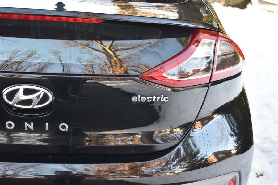 2019 Hyundai Ioniq Electric Limited 4dr Hatchback, available for sale in Great Neck, New York | Camy Cars. Great Neck, New York 2019 Hyundai Ioniq Electric Limited 4dr Hatchback, available for sale in Great Neck, New York | Camy Cars. Great Neck, New York