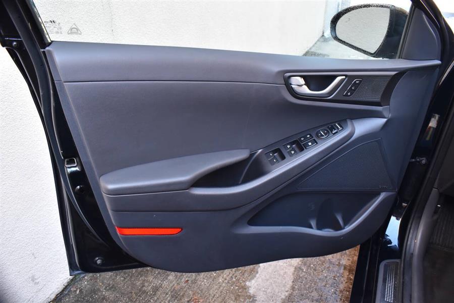 2019 Hyundai Ioniq Electric Limited 4dr Hatchback, available for sale in Great Neck, New York | Camy Cars. Great Neck, New York 2019 Hyundai Ioniq Electric Limited 4dr Hatchback, available for sale in Great Neck, New York | Camy Cars. Great Neck, New York