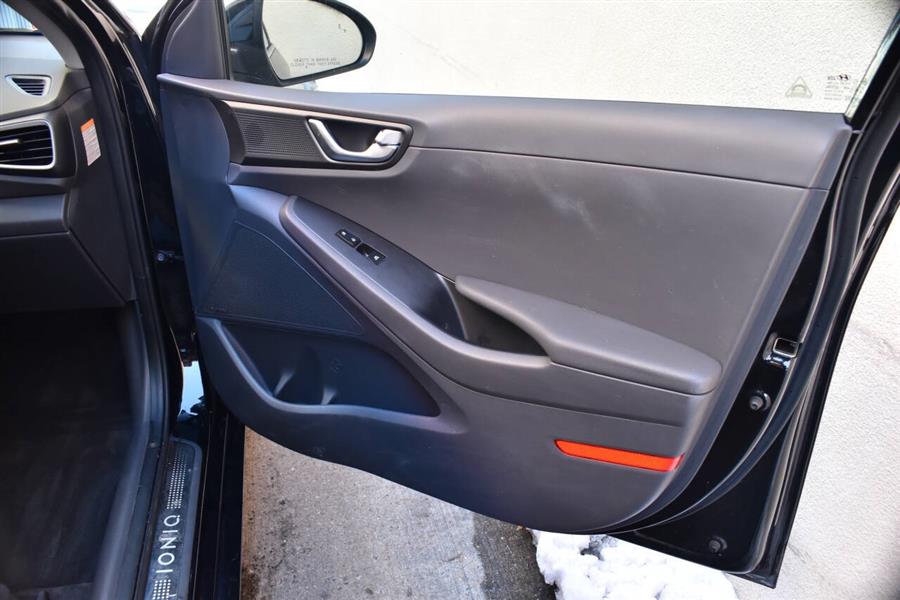 2019 Hyundai Ioniq Electric Limited 4dr Hatchback, available for sale in Great Neck, New York | Camy Cars. Great Neck, New York 2019 Hyundai Ioniq Electric Limited 4dr Hatchback, available for sale in Great Neck, New York | Camy Cars. Great Neck, New York
