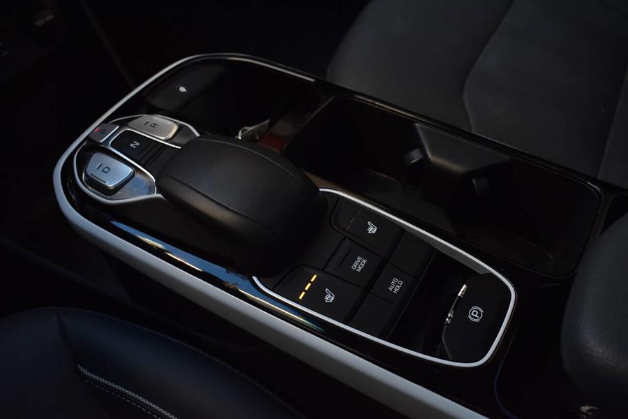 2019 Hyundai Ioniq Electric Limited 4dr Hatchback, available for sale in Great Neck, New York | Camy Cars. Great Neck, New York 2019 Hyundai Ioniq Electric Limited 4dr Hatchback, available for sale in Great Neck, New York | Camy Cars. Great Neck, New York