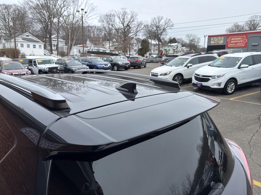 2017 Toyota RAV4 Hybrid Limited AWD, available for sale in Waterbury, Connecticut | National Auto Brokers, Inc.. Waterbury, Connecticut 2017 Toyota RAV4 Hybrid Limited AWD, available for sale in Waterbury, Connecticut | National Auto Brokers, Inc.. Waterbury, Connecticut