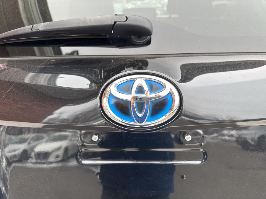 2017 Toyota RAV4 Hybrid Limited AWD, available for sale in Waterbury, Connecticut | National Auto Brokers, Inc.. Waterbury, Connecticut 2017 Toyota RAV4 Hybrid Limited AWD, available for sale in Waterbury, Connecticut | National Auto Brokers, Inc.. Waterbury, Connecticut
