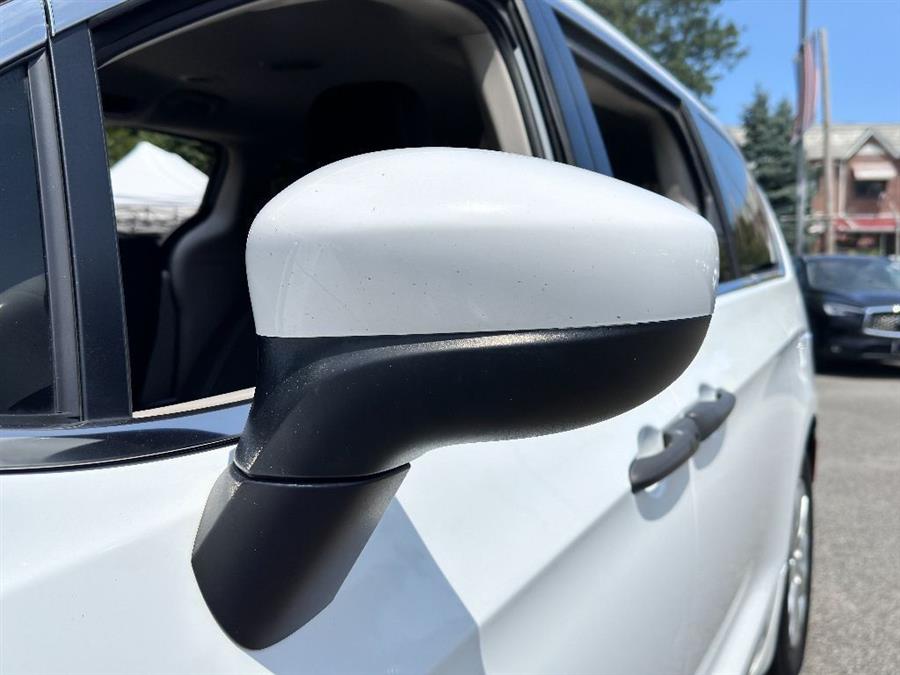 2020 Chrysler Voyager L, available for sale in Woodside, New York | Drive Central. Woodside, New York 2020 Chrysler Voyager L, available for sale in Woodside, New York | Drive Central. Woodside, New York