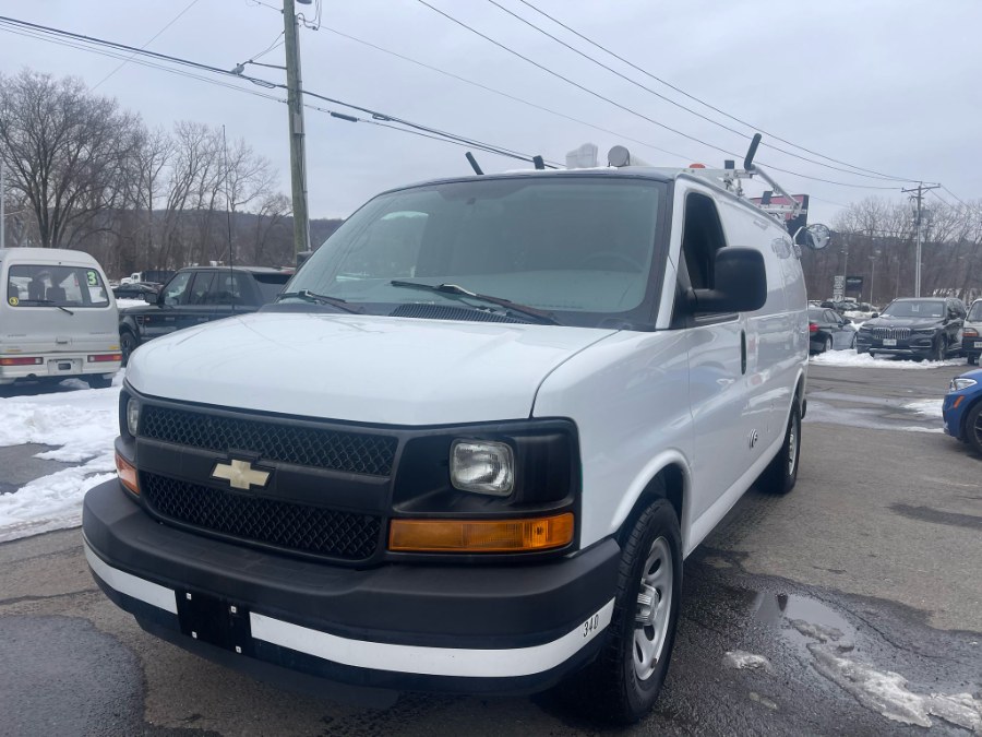 Used 2014 Chevrolet Express Cargo Van in New Milford, Connecticut | Auto Technic LLC. New Milford, Connecticut