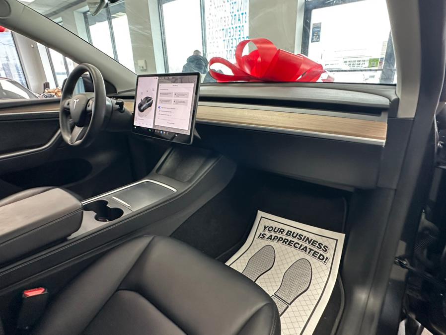 2024 Tesla Model Y Full Self Driving Computer Long Range RWD, available for sale in Inwood, New York | 5 Towns Drive. Inwood, New York 2024 Tesla Model Y Full Self Driving Computer Long Range RWD, available for sale in Inwood, New York | 5 Towns Drive. Inwood, New York