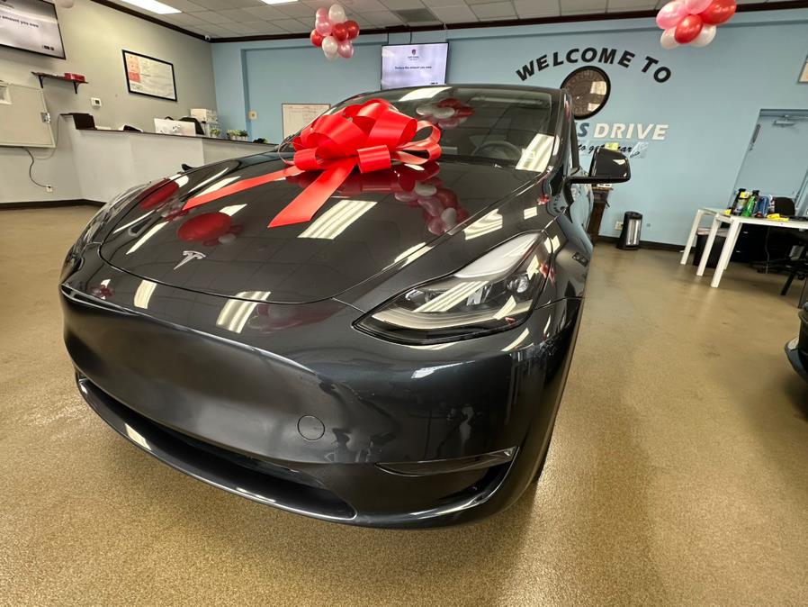 2024 Tesla Model Y Full Self Driving Computer Long Range RWD, available for sale in Inwood, New York | 5 Towns Drive. Inwood, New York 2024 Tesla Model Y Full Self Driving Computer Long Range RWD, available for sale in Inwood, New York | 5 Towns Drive. Inwood, New York