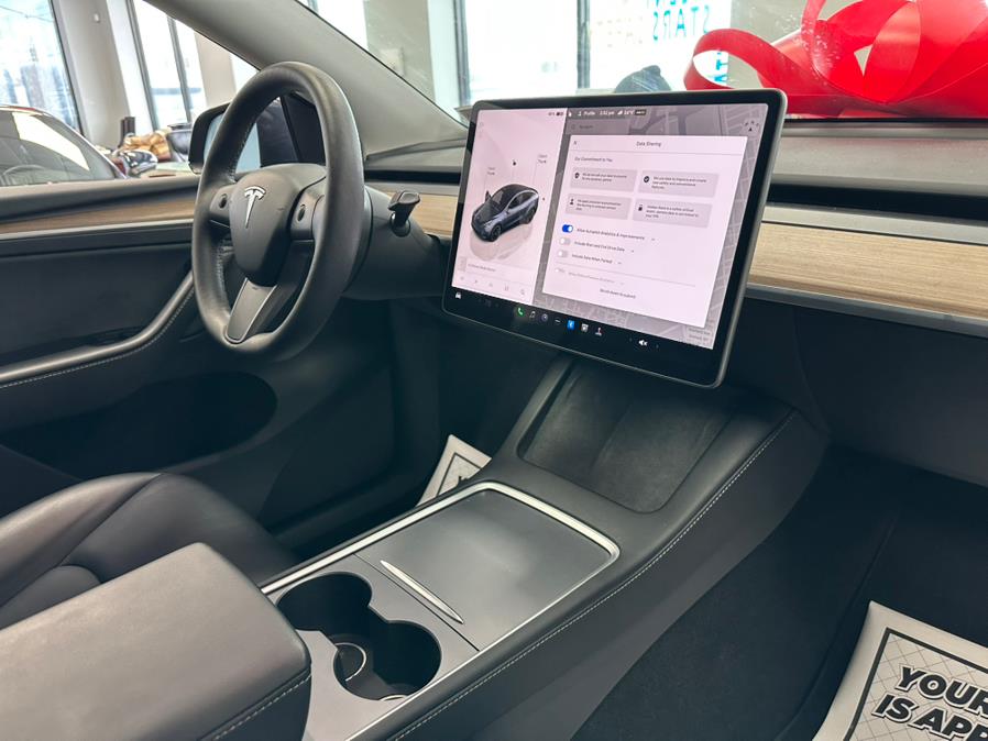 2024 Tesla Model Y Full Self Driving Computer Long Range RWD, available for sale in Inwood, New York | 5 Towns Drive. Inwood, New York 2024 Tesla Model Y Full Self Driving Computer Long Range RWD, available for sale in Inwood, New York | 5 Towns Drive. Inwood, New York