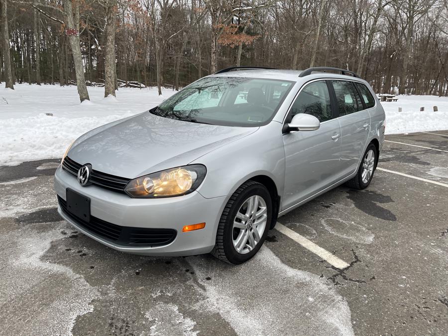 2014 Volkswagen Jetta SportWagen 4dr Manual TDI, available for sale in Plainville, Connecticut | Choice Group LLC Choice Motor Car. Plainville, Connecticut