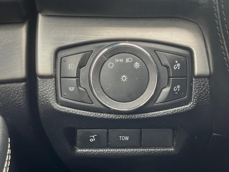 2018 Ford Explorer Platinum 4WD, available for sale in Maple Shade, New Jersey | Car Revolution. Maple Shade, New Jersey 2018 Ford Explorer Platinum 4WD, available for sale in Maple Shade, New Jersey | Car Revolution. Maple Shade, New Jersey
