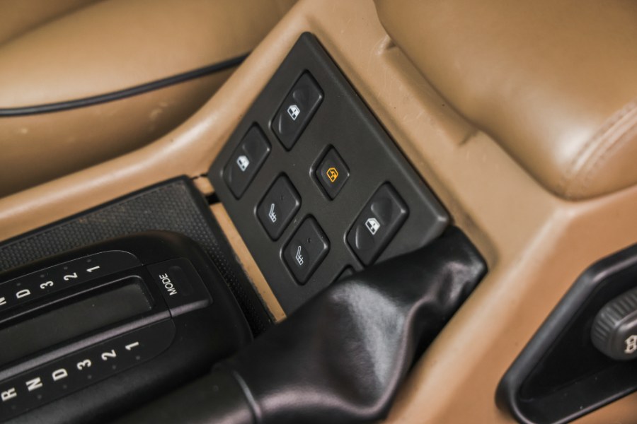 2000 Land Rover Discovery Series II 4dr Wgn w/Leather, available for sale in North Salem, New York | Meccanic Shop North Inc. North Salem, New York 2000 Land Rover Discovery Series II 4dr Wgn w/Leather, available for sale in North Salem, New York | Meccanic Shop North Inc. North Salem, New York