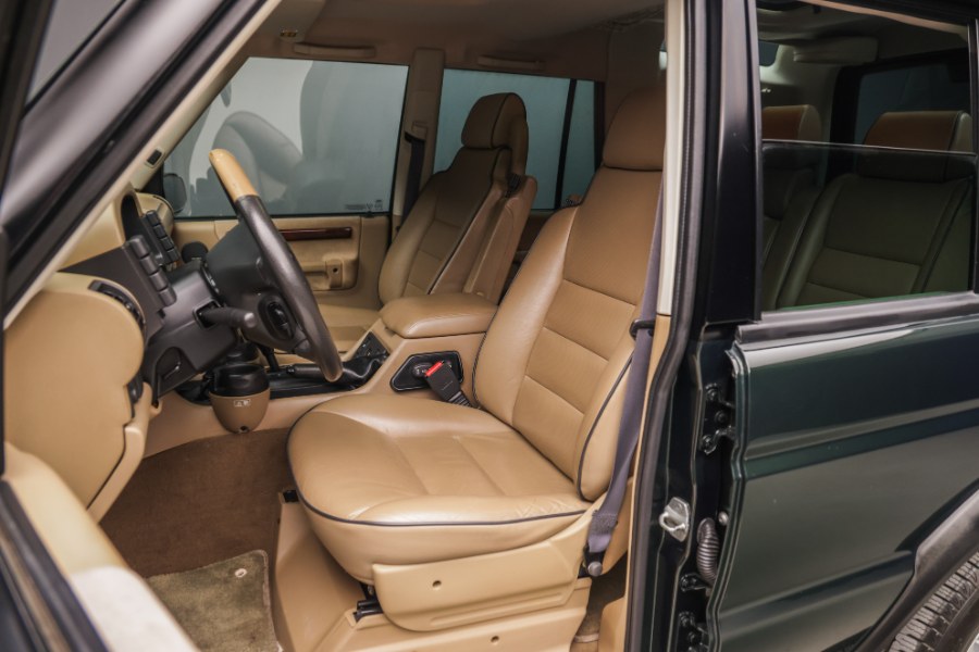 2000 Land Rover Discovery Series II 4dr Wgn w/Leather, available for sale in North Salem, New York | Meccanic Shop North Inc. North Salem, New York 2000 Land Rover Discovery Series II 4dr Wgn w/Leather, available for sale in North Salem, New York | Meccanic Shop North Inc. North Salem, New York
