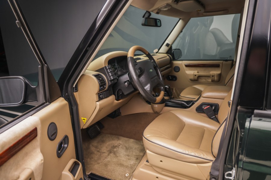 2000 Land Rover Discovery Series II 4dr Wgn w/Leather, available for sale in North Salem, New York | Meccanic Shop North Inc. North Salem, New York 2000 Land Rover Discovery Series II 4dr Wgn w/Leather, available for sale in North Salem, New York | Meccanic Shop North Inc. North Salem, New York
