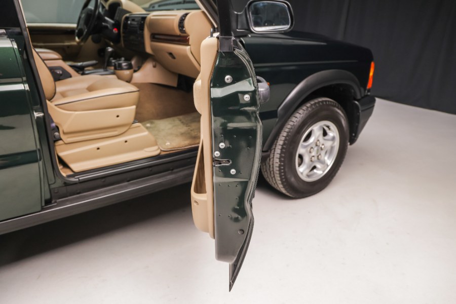 2000 Land Rover Discovery Series II 4dr Wgn w/Leather, available for sale in North Salem, New York | Meccanic Shop North Inc. North Salem, New York 2000 Land Rover Discovery Series II 4dr Wgn w/Leather, available for sale in North Salem, New York | Meccanic Shop North Inc. North Salem, New York