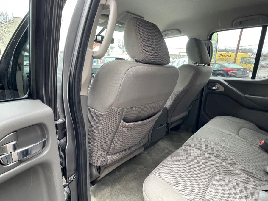 2016 Nissan Frontier 4WD Crew Cab SWB Auto SV, available for sale in Danbury, Connecticut | Safe Used Auto Sales LLC. Danbury, Connecticut 2016 Nissan Frontier 4WD Crew Cab SWB Auto SV, available for sale in Danbury, Connecticut | Safe Used Auto Sales LLC. Danbury, Connecticut