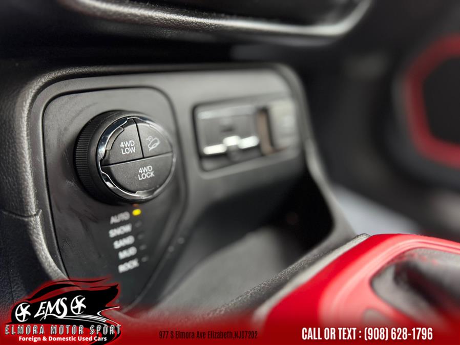 2016 Jeep Renegade 4WD 4dr Trailhawk, available for sale in Elizabeth, New Jersey | Elmora Motor Sports. Elizabeth, New Jersey 2016 Jeep Renegade 4WD 4dr Trailhawk, available for sale in Elizabeth, New Jersey | Elmora Motor Sports. Elizabeth, New Jersey