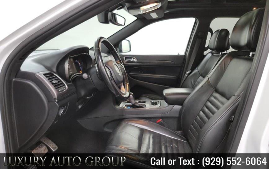 2020 Jeep Grand Cherokee Limited X 4x4, available for sale in Bronx, New York | Luxury Auto Group. Bronx, New York 2020 Jeep Grand Cherokee Limited X 4x4, available for sale in Bronx, New York | Luxury Auto Group. Bronx, New York