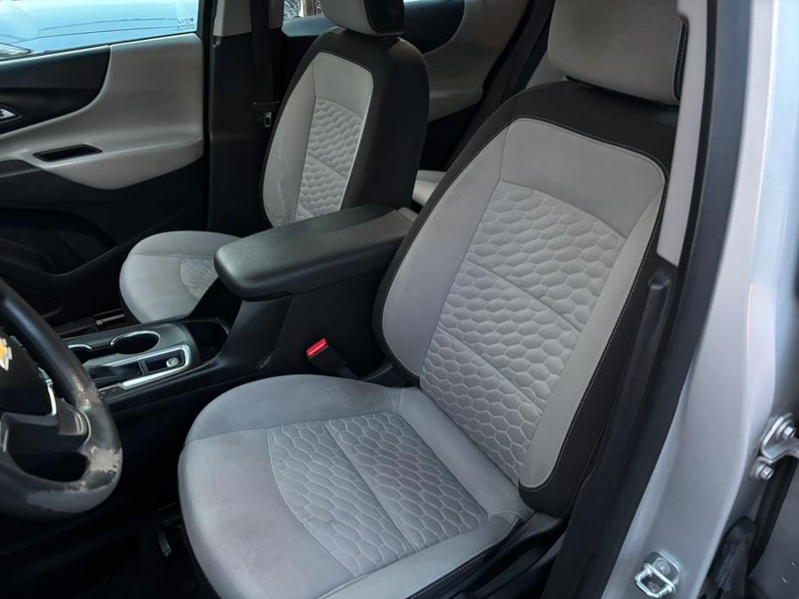 2018 Chevrolet Equinox 4dr LS w/1LS, available for sale in Brooklyn, New York | Carsbuck Inc.. Brooklyn, New York 2018 Chevrolet Equinox 4dr LS w/1LS, available for sale in Brooklyn, New York | Carsbuck Inc.. Brooklyn, New York