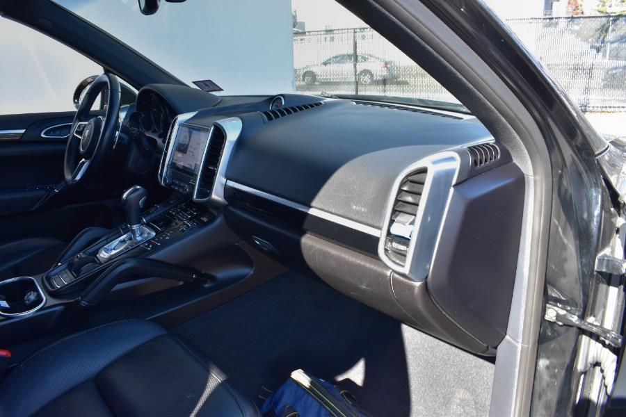 2018 Porsche Cayenne Platinum Edition AWD, available for sale in Little Ferry , New Jersey | Milan Motors. Little Ferry , New Jersey 2018 Porsche Cayenne Platinum Edition AWD, available for sale in Little Ferry , New Jersey | Milan Motors. Little Ferry , New Jersey