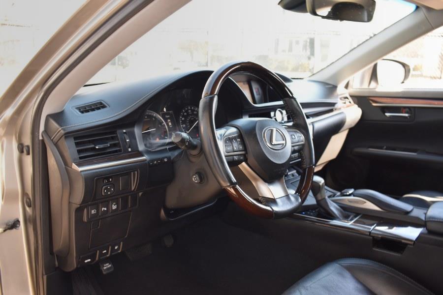 2016 Lexus ES 350 4dr Sdn, available for sale in Little Ferry , New Jersey | Milan Motors. Little Ferry , New Jersey 2016 Lexus ES 350 4dr Sdn, available for sale in Little Ferry , New Jersey | Milan Motors. Little Ferry , New Jersey