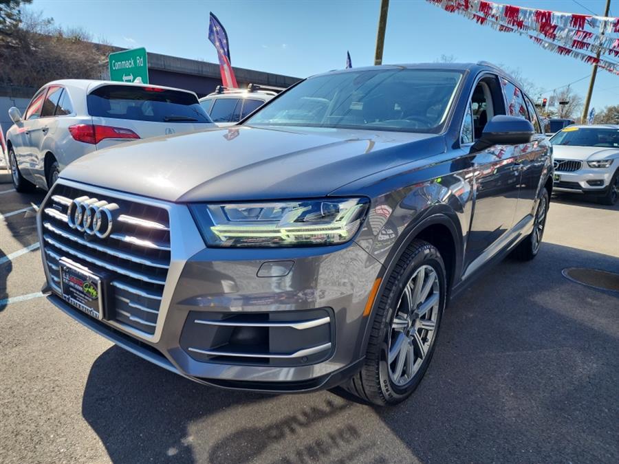 Used 2019 Audi Q7 in Islip, New York | L.I. Auto Gallery. Islip, New York