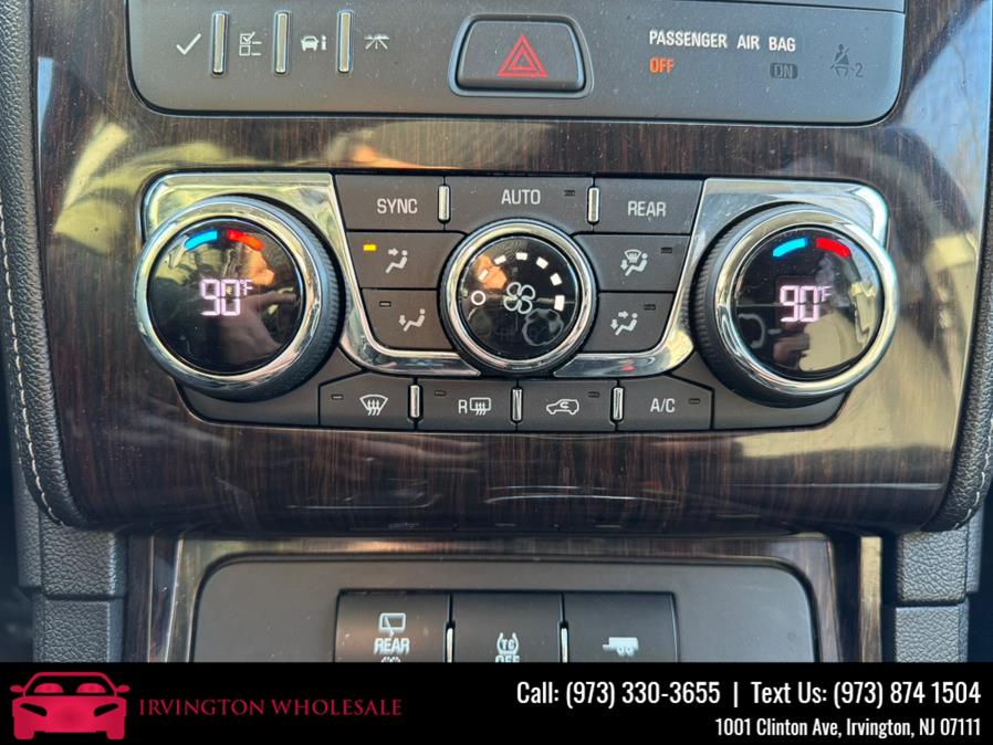 2015 Chevrolet Traverse AWD 4dr LT w/1LT, available for sale in Irvington, New Jersey | Irvington Wholesale Group. Irvington, New Jersey 2015 Chevrolet Traverse AWD 4dr LT w/1LT, available for sale in Irvington, New Jersey | Irvington Wholesale Group. Irvington, New Jersey