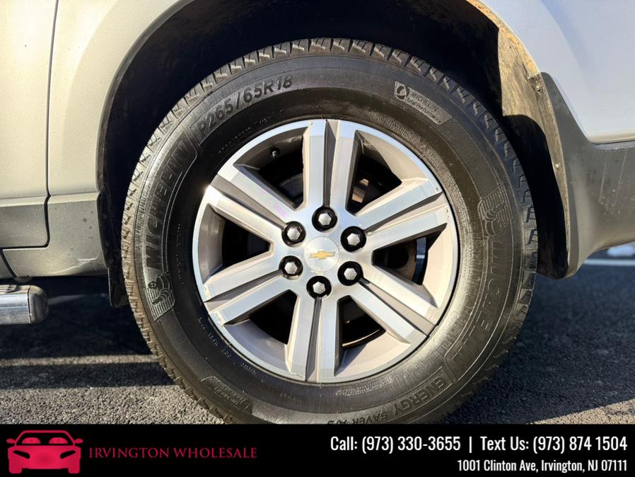 2015 Chevrolet Traverse AWD 4dr LT w/1LT, available for sale in Irvington, New Jersey | Irvington Wholesale Group. Irvington, New Jersey 2015 Chevrolet Traverse AWD 4dr LT w/1LT, available for sale in Irvington, New Jersey | Irvington Wholesale Group. Irvington, New Jersey