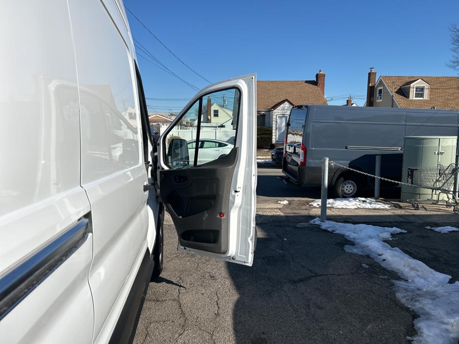 2022 Ford Transit Cargo Van T-250 148" Hi Rf 9070 GVWR RWD, available for sale in Franklin Square, New York | Franklin Square Auto Group. Franklin Square, New York 2022 Ford Transit Cargo Van T-250 148" Hi Rf 9070 GVWR RWD, available for sale in Franklin Square, New York | Franklin Square Auto Group. Franklin Square, New York