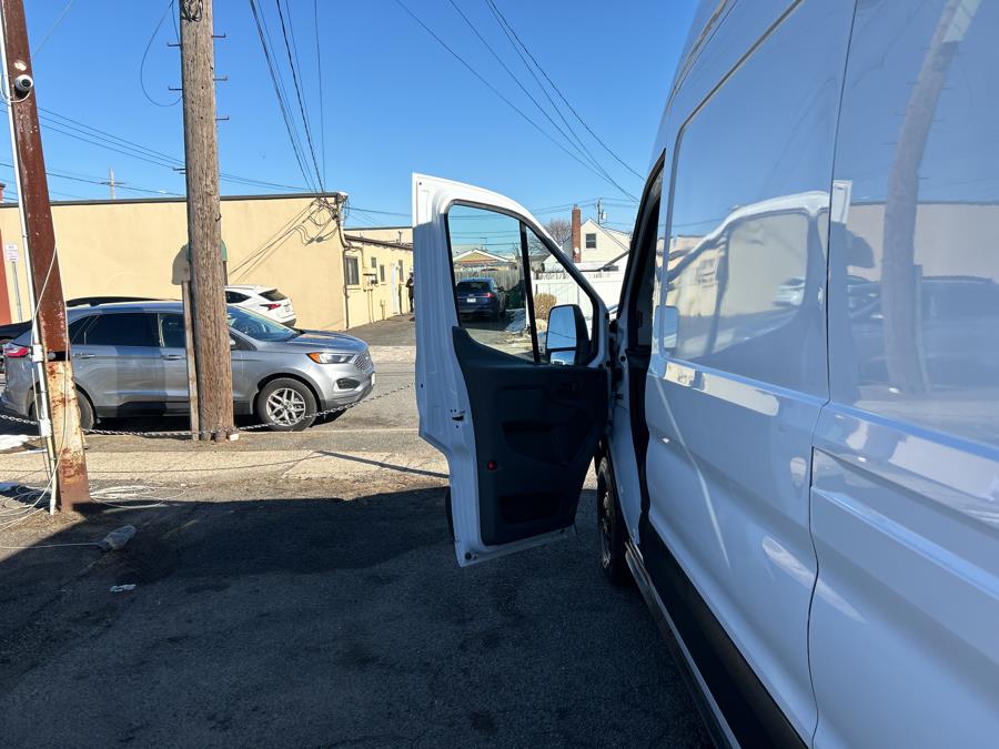 2022 Ford Transit Cargo Van T-250 148" Hi Rf 9070 GVWR RWD, available for sale in Franklin Square, New York | Franklin Square Auto Group. Franklin Square, New York 2022 Ford Transit Cargo Van T-250 148" Hi Rf 9070 GVWR RWD, available for sale in Franklin Square, New York | Franklin Square Auto Group. Franklin Square, New York