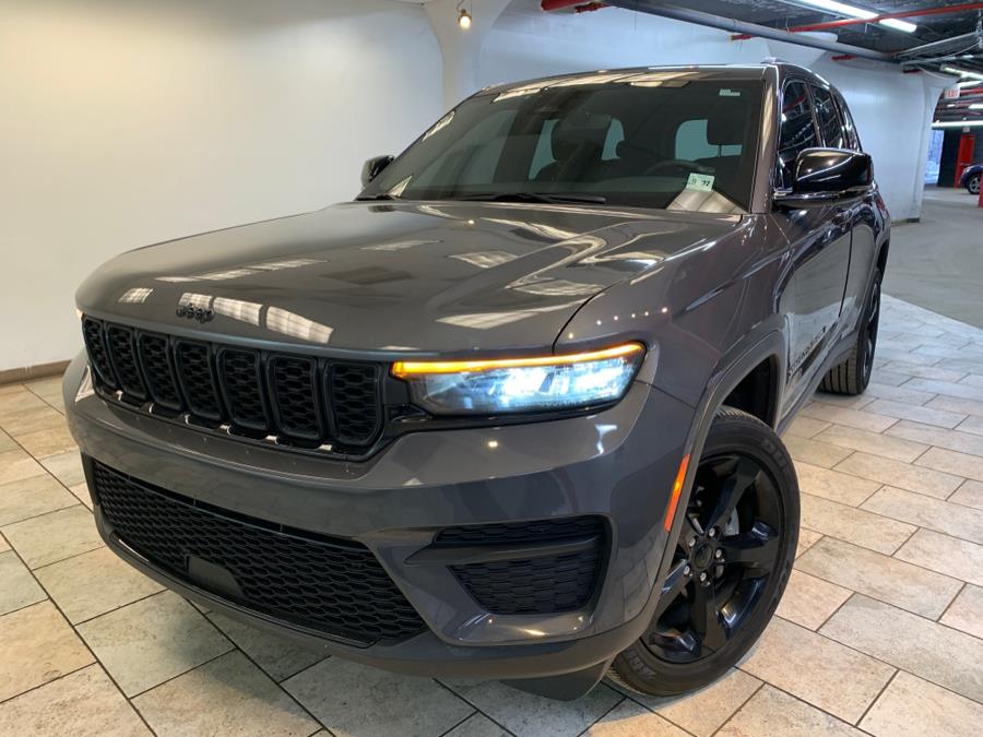 Used 2023 Jeep Grand Cherokee in Lodi, New Jersey | European Auto Expo. Lodi, New Jersey