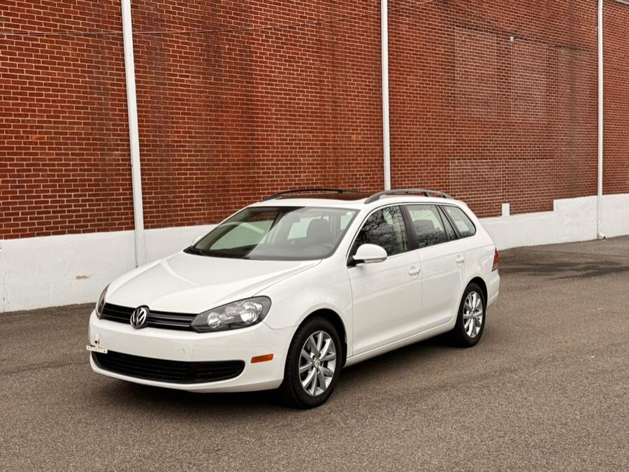 Used 2011 Volkswagen Jetta SportWagen in Bridgeport, Connecticut | Peralta Bros Auto Clinic. Bridgeport, Connecticut