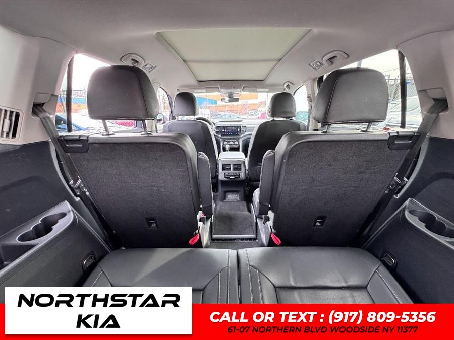 2021 Volkswagen Atlas SEL, available for sale in Woodside, New York | Northstar Kia - Used Cars Super Center. Woodside, New York 2021 Volkswagen Atlas SEL, available for sale in Woodside, New York | Northstar Kia - Used Cars Super Center. Woodside, New York
