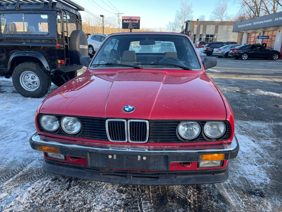 Used 1987 BMW 325i in New Milford, Connecticut | Auto Technic LLC. New Milford, Connecticut