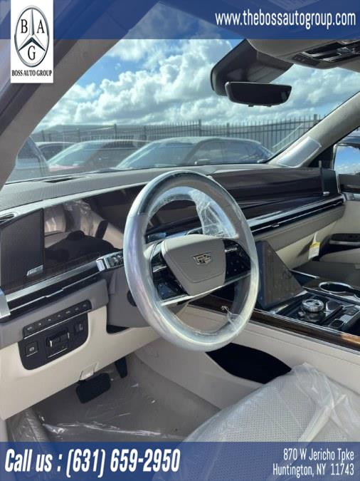 2025 Cadillac Escalade ESV 4WD 4dr Luxury Collection, available for sale in Huntington, New York | The Boss Auto Group. Huntington, New York 2025 Cadillac Escalade ESV 4WD 4dr Luxury Collection, available for sale in Huntington, New York | The Boss Auto Group. Huntington, New York