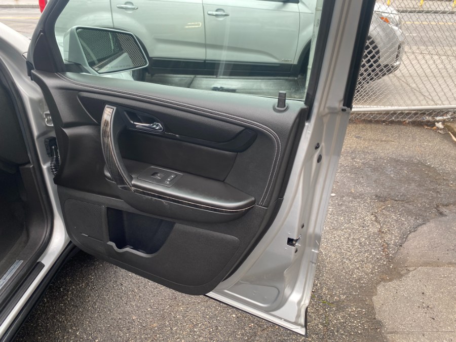 2015 GMC Acadia AWD 4dr SLT w/SLT-1, available for sale in Middle Village, New York | Middle Village Motors . Middle Village, New York 2015 GMC Acadia AWD 4dr SLT w/SLT-1, available for sale in Middle Village, New York | Middle Village Motors . Middle Village, New York
