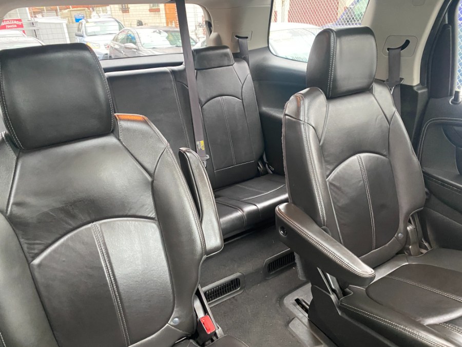 2015 GMC Acadia AWD 4dr SLT w/SLT-1, available for sale in Middle Village, New York | Middle Village Motors . Middle Village, New York 2015 GMC Acadia AWD 4dr SLT w/SLT-1, available for sale in Middle Village, New York | Middle Village Motors . Middle Village, New York