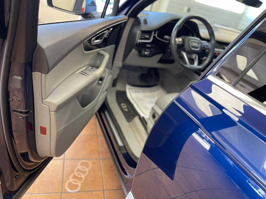 2019 Audi Q7 SE Premium Plus 55 TFSI quattro, available for sale in Suffern, New York | Rockland Motor Sport. Suffern, New York 2019 Audi Q7 SE Premium Plus 55 TFSI quattro, available for sale in Suffern, New York | Rockland Motor Sport. Suffern, New York