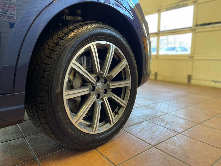 2019 Audi Q7 SE Premium Plus 55 TFSI quattro, available for sale in Suffern, New York | Rockland Motor Sport. Suffern, New York 2019 Audi Q7 SE Premium Plus 55 TFSI quattro, available for sale in Suffern, New York | Rockland Motor Sport. Suffern, New York