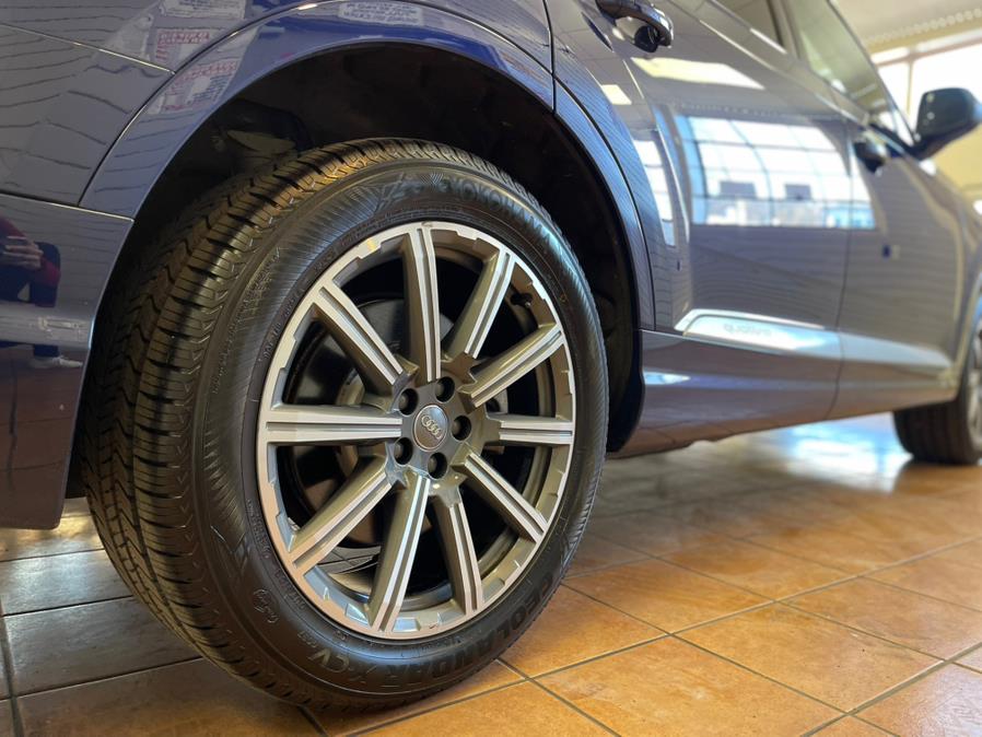 2019 Audi Q7 SE Premium Plus 55 TFSI quattro, available for sale in Suffern, New York | Rockland Motor Sport. Suffern, New York 2019 Audi Q7 SE Premium Plus 55 TFSI quattro, available for sale in Suffern, New York | Rockland Motor Sport. Suffern, New York