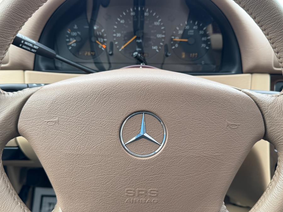 2001 Mercedes-benz M-class ML 320, available for sale in Darien, Wisconsin | Geneva Motor Cars. Darien, Wisconsin 2001 Mercedes-benz M-class ML 320, available for sale in Darien, Wisconsin | Geneva Motor Cars. Darien, Wisconsin