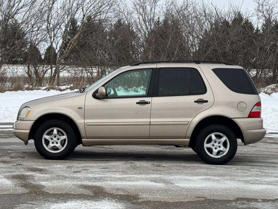 2001 Mercedes-benz M-class ML 320, available for sale in Darien, Wisconsin | Geneva Motor Cars. Darien, Wisconsin 2001 Mercedes-benz M-class ML 320, available for sale in Darien, Wisconsin | Geneva Motor Cars. Darien, Wisconsin
