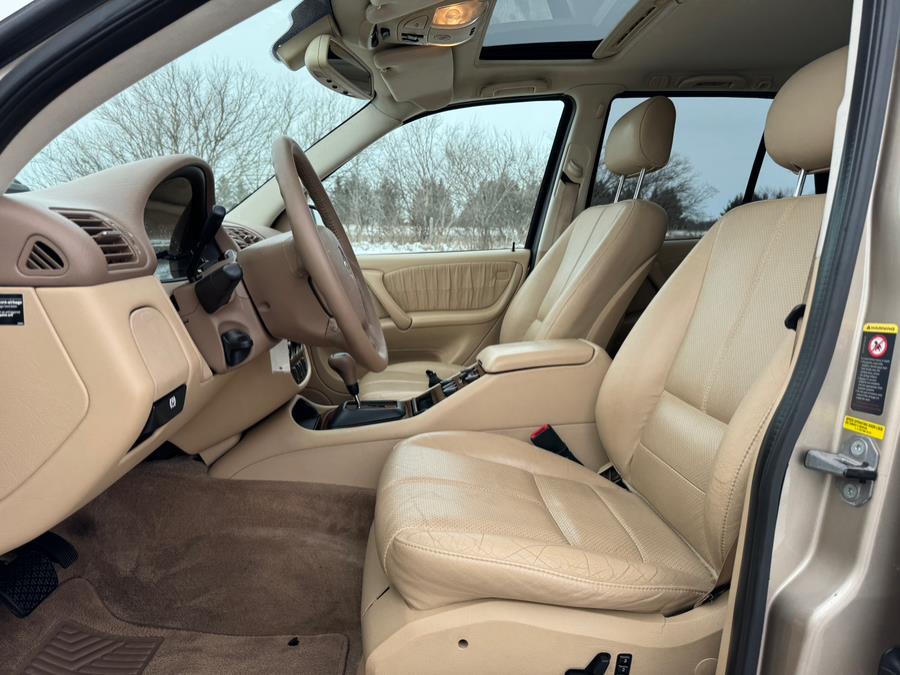 2001 Mercedes-benz M-class ML 320, available for sale in Darien, Wisconsin | Geneva Motor Cars. Darien, Wisconsin 2001 Mercedes-benz M-class ML 320, available for sale in Darien, Wisconsin | Geneva Motor Cars. Darien, Wisconsin