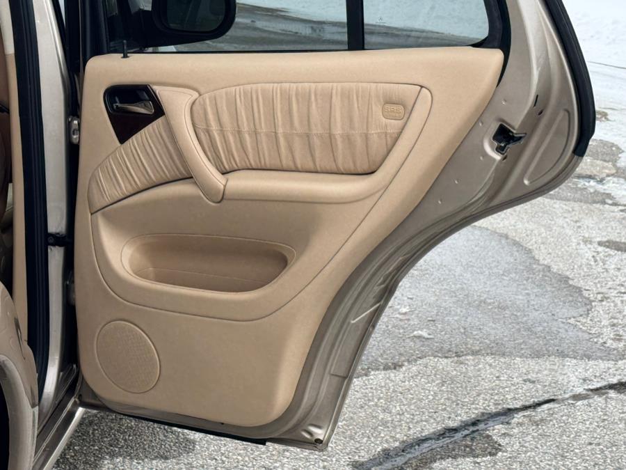 2001 Mercedes-benz M-class ML 320, available for sale in Darien, Wisconsin | Geneva Motor Cars. Darien, Wisconsin 2001 Mercedes-benz M-class ML 320, available for sale in Darien, Wisconsin | Geneva Motor Cars. Darien, Wisconsin